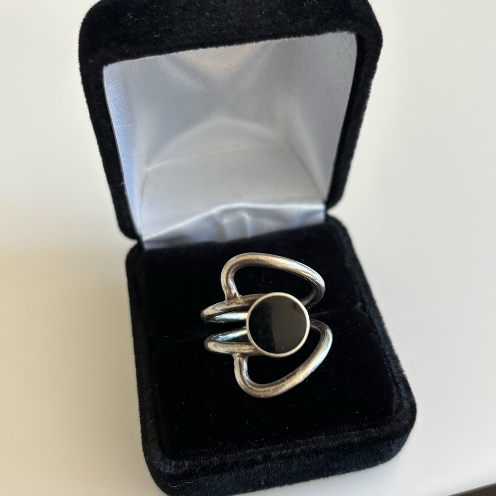 Vintage Sterling Silver Black Onyx Modernist Abstract Ring Size 8